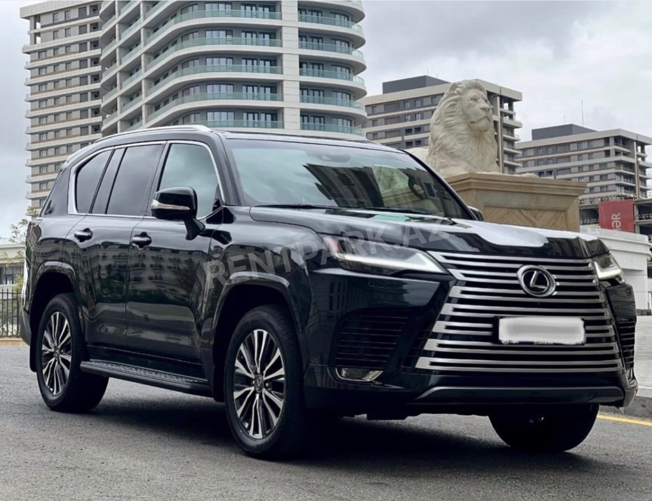 Lexus LX 500