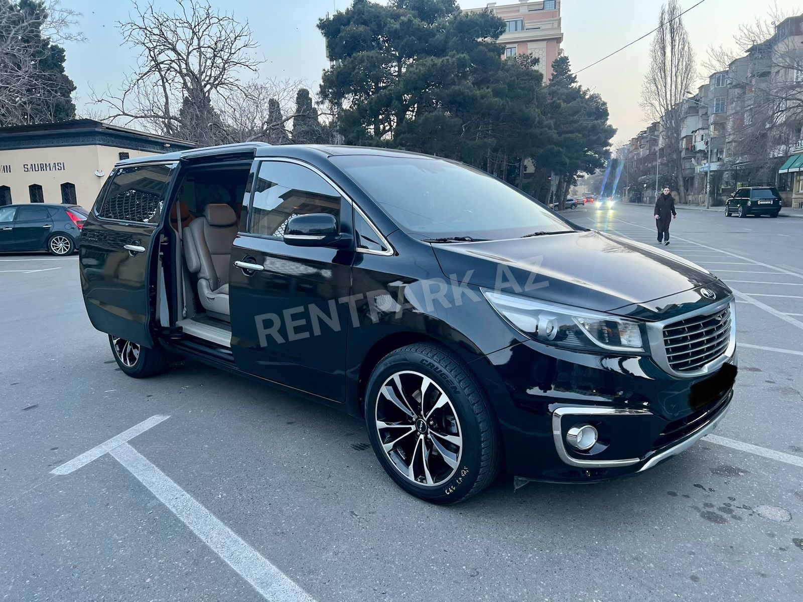 Kia Carnival