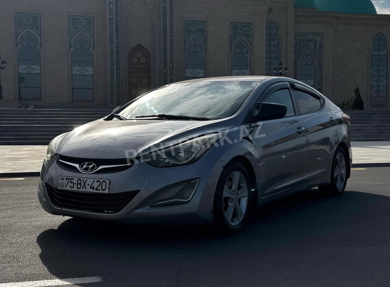 Hyundai Elantra
