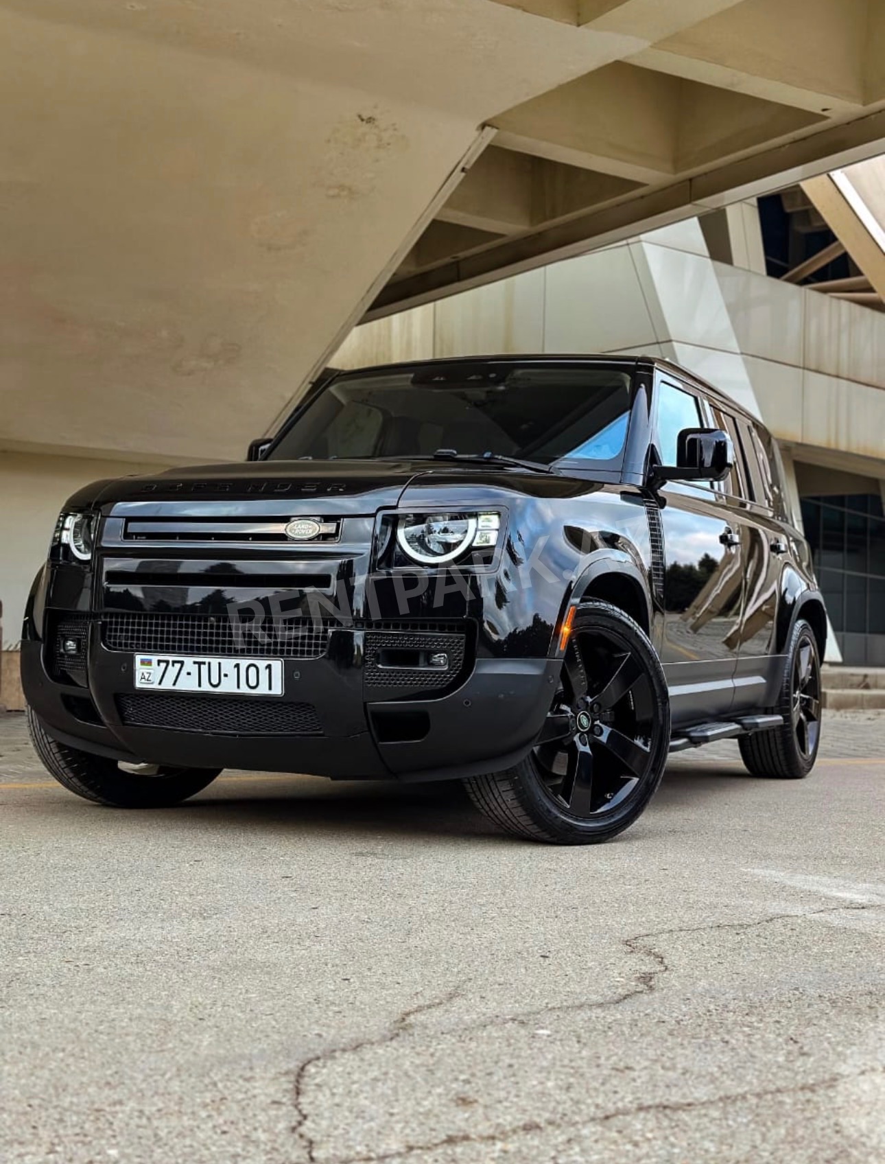 Land Rover Defender