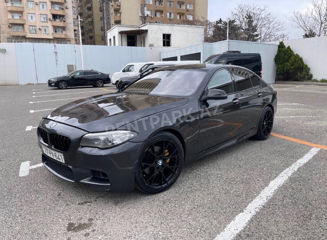 BMW 528