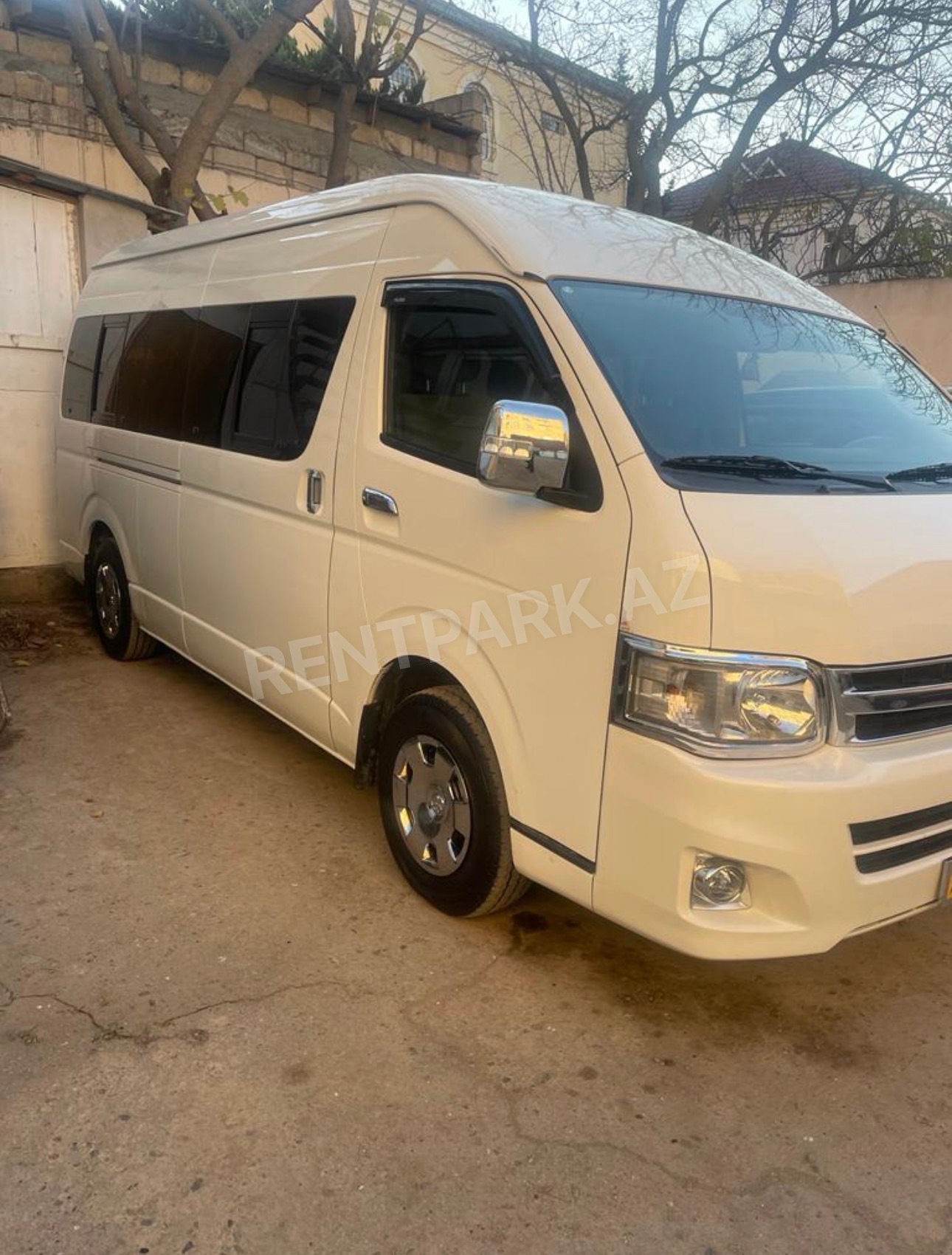 Toyota HiAce